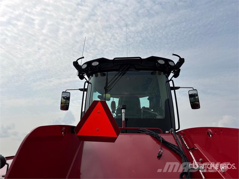 Case IH 645 Quadtrac Track Tractor Traktory
