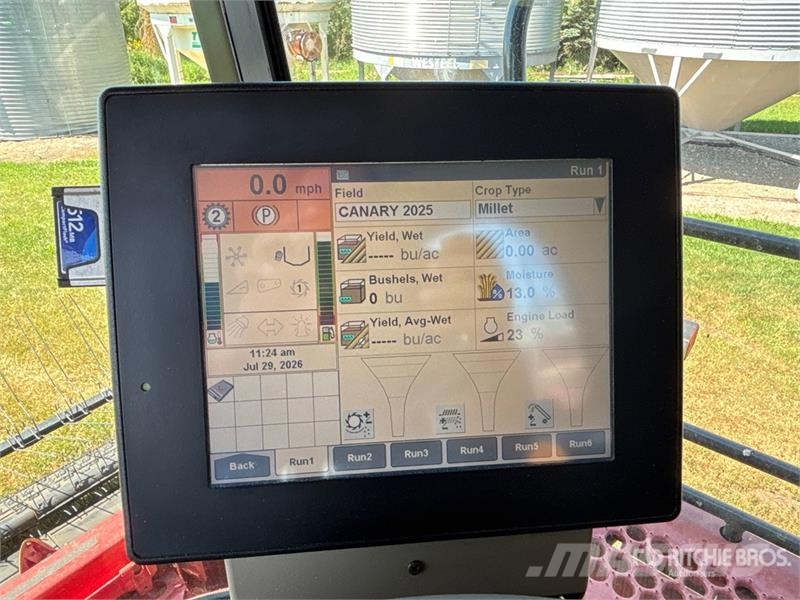 Case IH 7010 聯合收穫機