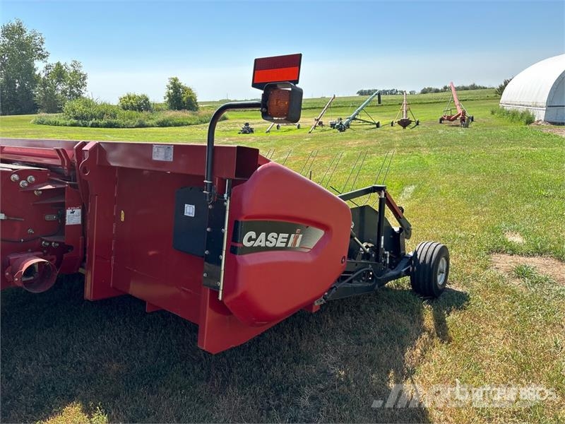 Case IH 7010 聯合收穫機