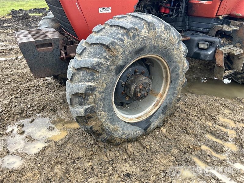 Case IH 7140 4WD Tractor Трактори