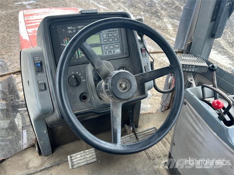 Case IH 7140 4WD Tractor Трактори