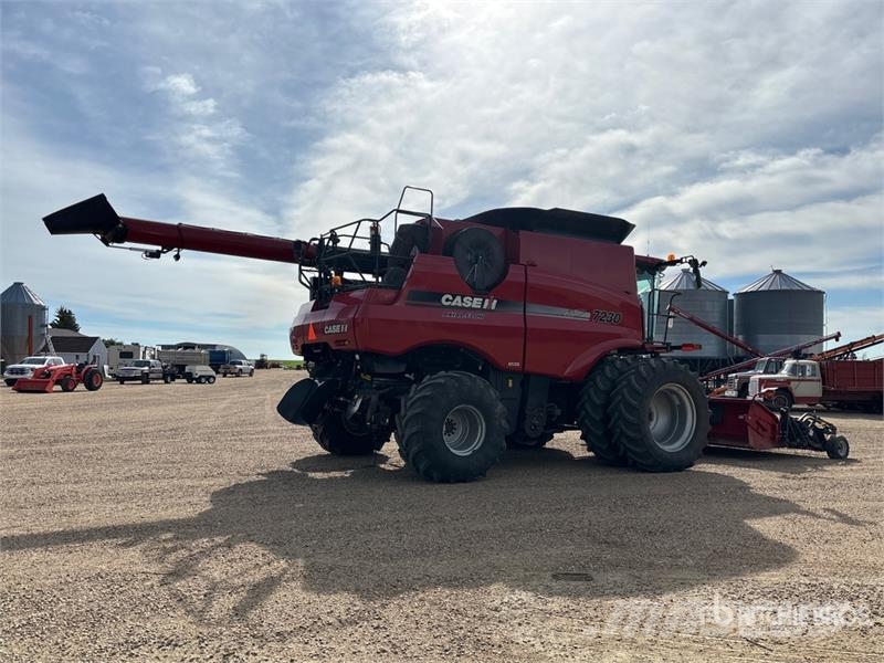 Case IH 7230 聯合收穫機