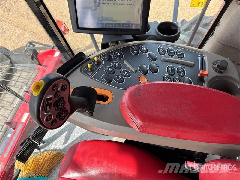 Case IH 7230 聯合收穫機
