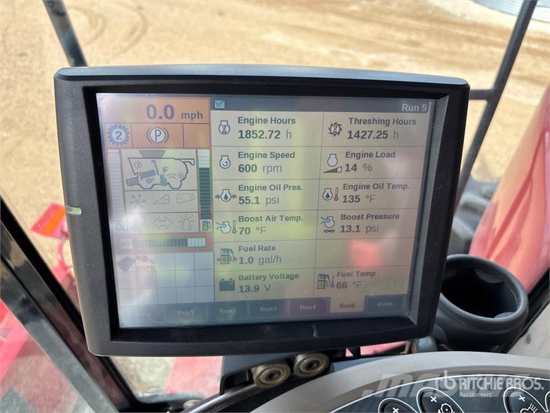 Case IH 7230 聯合收穫機