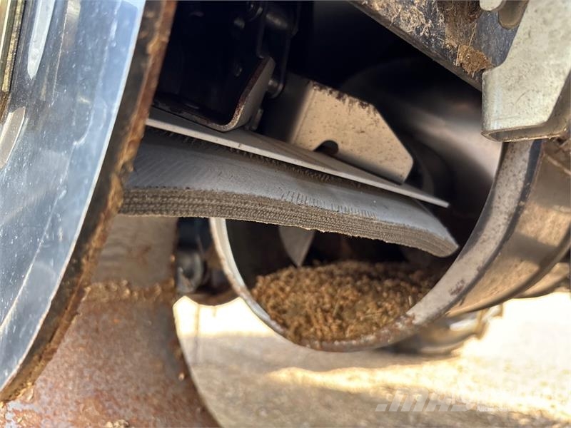 Case IH 7230 聯合收穫機