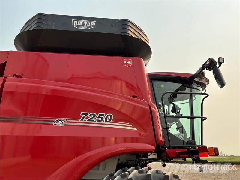 Case IH 7250 Combine Harvester Mietitrebbiatrici