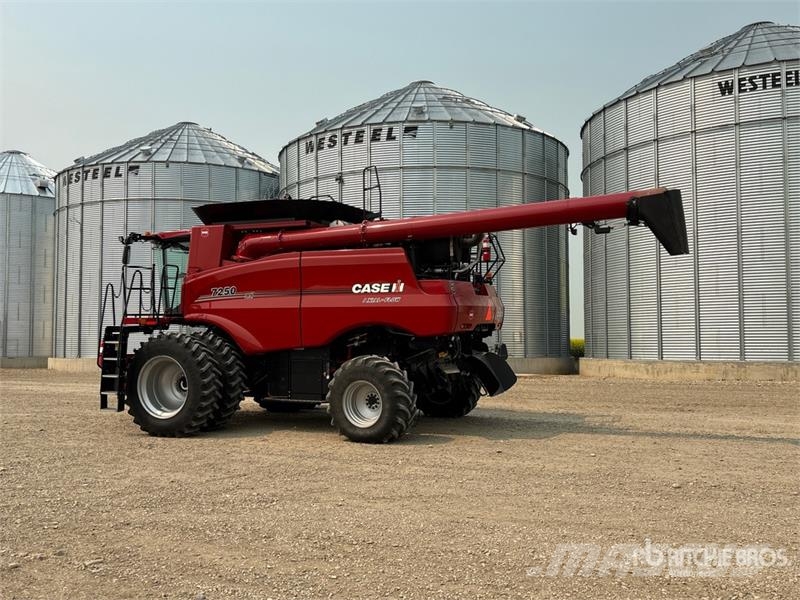 Case IH 7250 Combine Harvester Mietitrebbiatrici