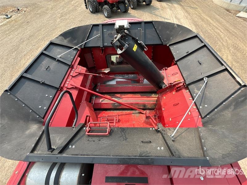 Case IH 7250 Combine Harvester Mietitrebbiatrici