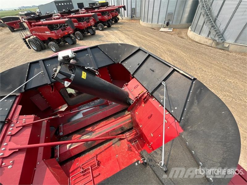 Case IH 7250 Combine Harvester Mietitrebbiatrici
