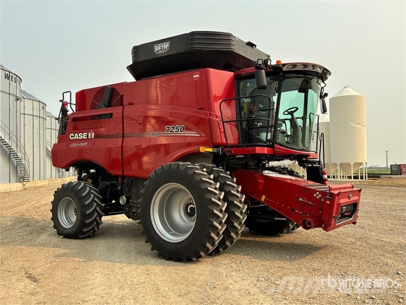 Case IH 7250 Combine Harvester Mietitrebbiatrici