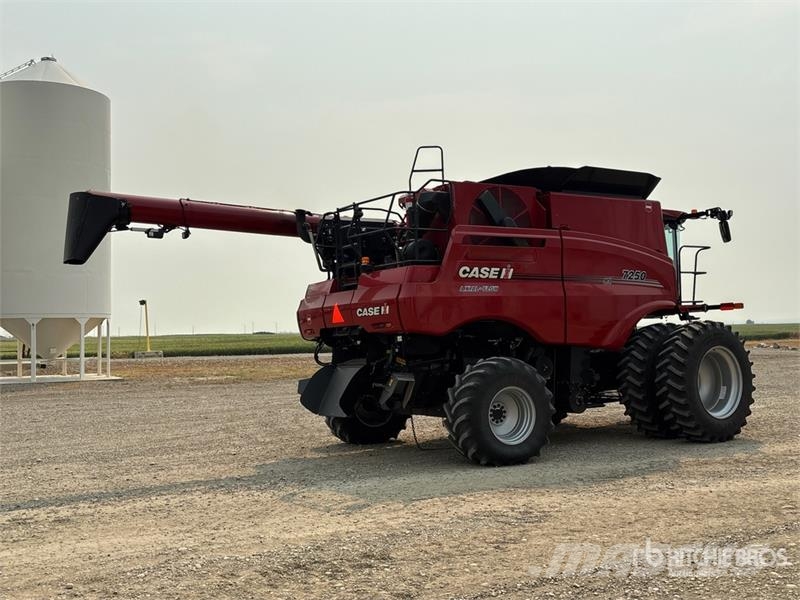 Case IH 7250 Combine Harvester Mietitrebbiatrici