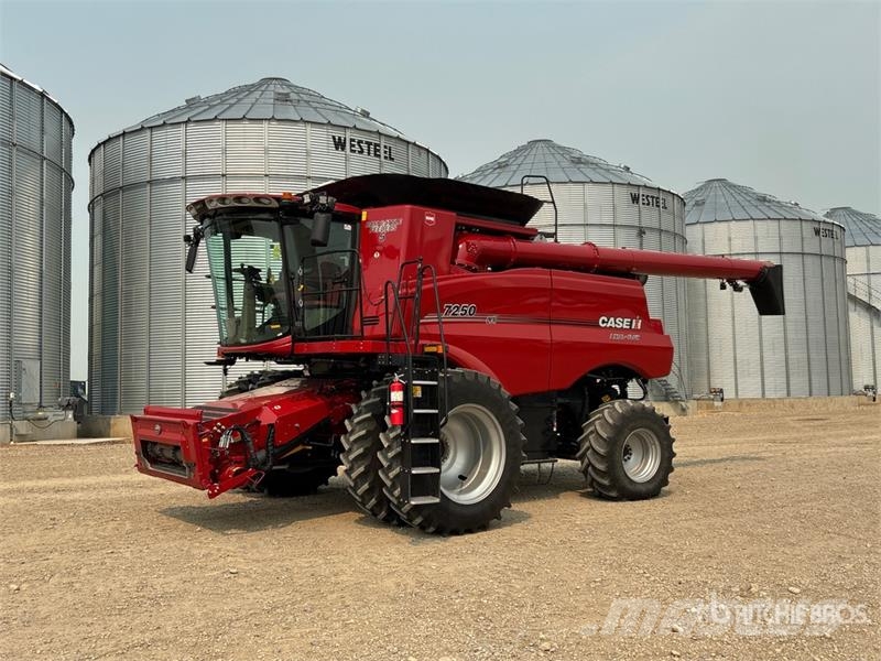 Case IH 7250 Combine Harvester Mietitrebbiatrici