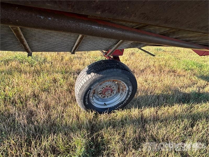 Case IH 730 30 ft Pull Type Swather Windrower Segadoras hileradoras