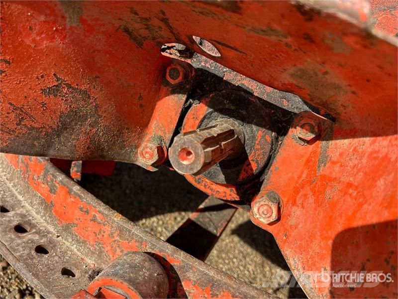 Case IH 742 730 Series 2WD Tractor Traktory
