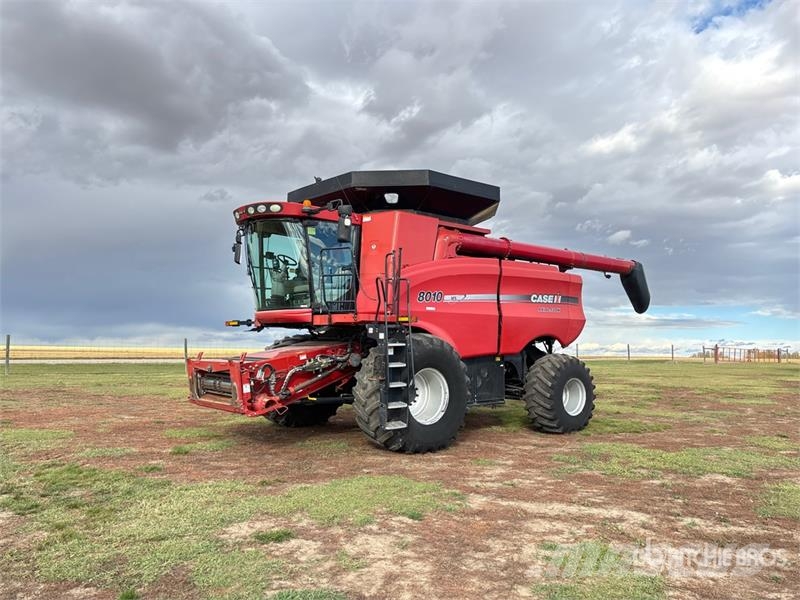 Case IH 8010 Leikkuupuimurit