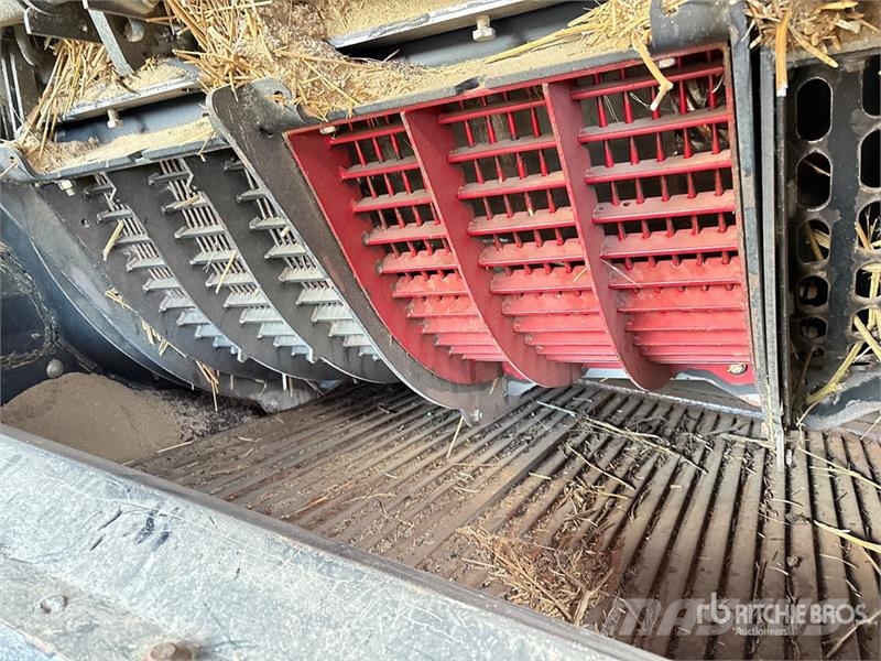 Case IH 8010 Leikkuupuimurit