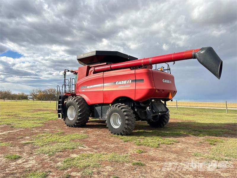 Case IH 8010 Leikkuupuimurit