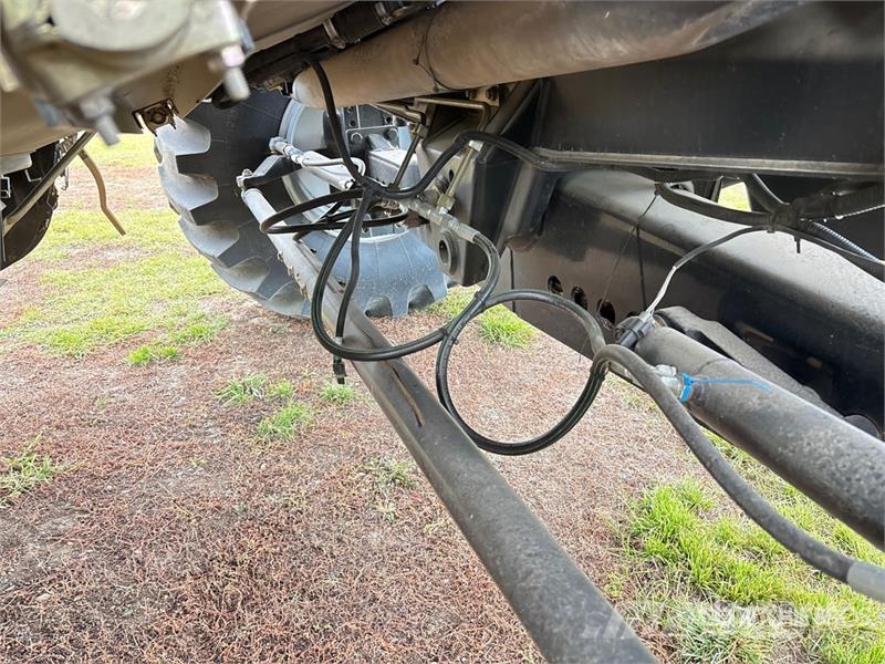 Case IH 8010 Leikkuupuimurit