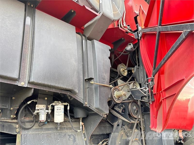 Case IH 8010 Leikkuupuimurit