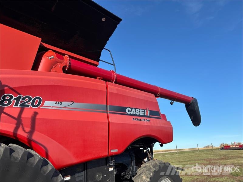 Case IH 8120 コンバイン