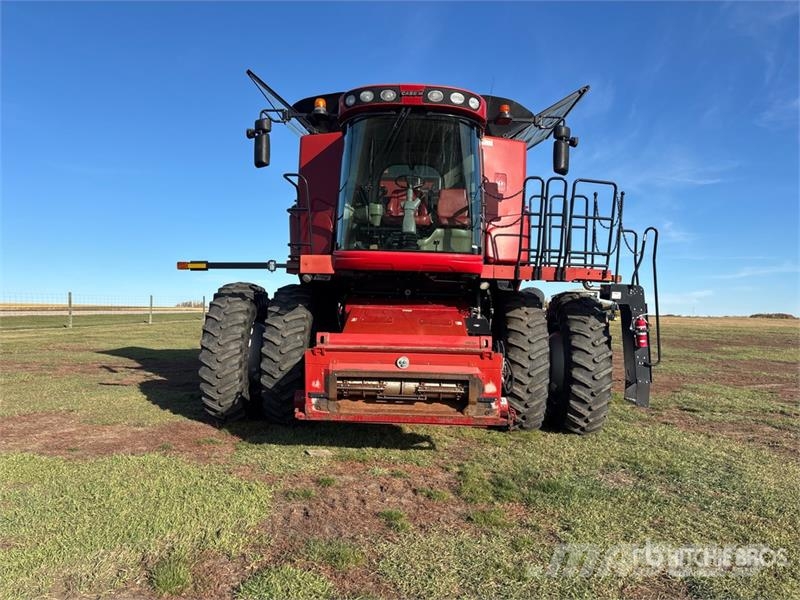 Case IH 8120 コンバイン