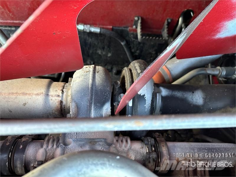 Case IH 8120 コンバイン