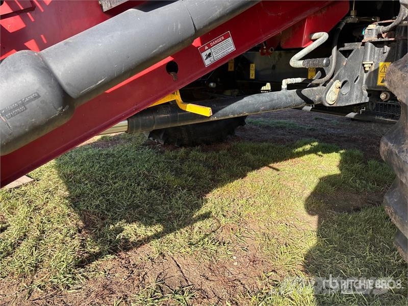 Case IH 8120 コンバイン