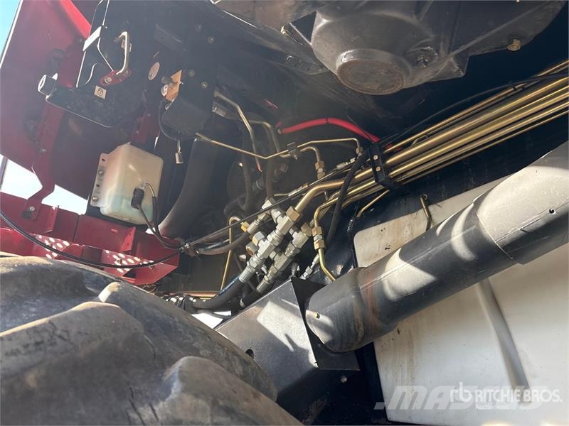 Case IH 8120 コンバイン