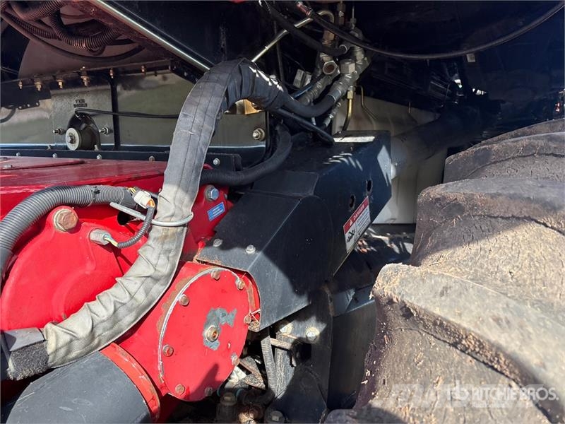 Case IH 8120 コンバイン