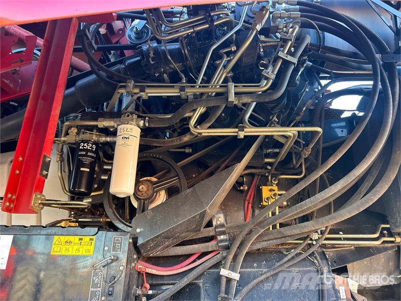 Case IH 8230 Combine de secerat