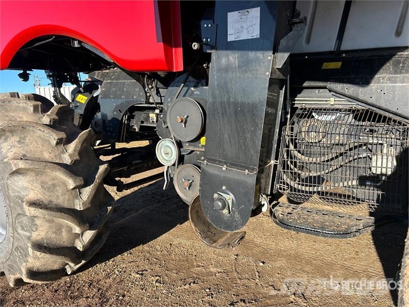 Case IH 8230 Combine de secerat
