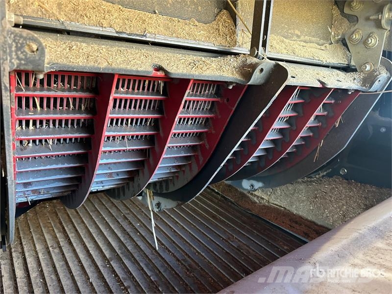 Case IH 8230 Θεριζοαλωνιστικές μηχανές