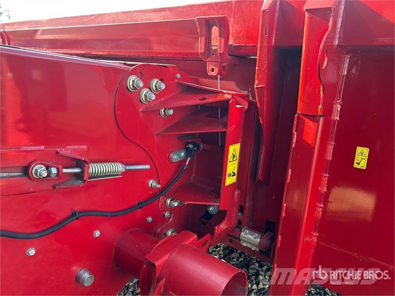 Case IH 8230 Θεριζοαλωνιστικές μηχανές