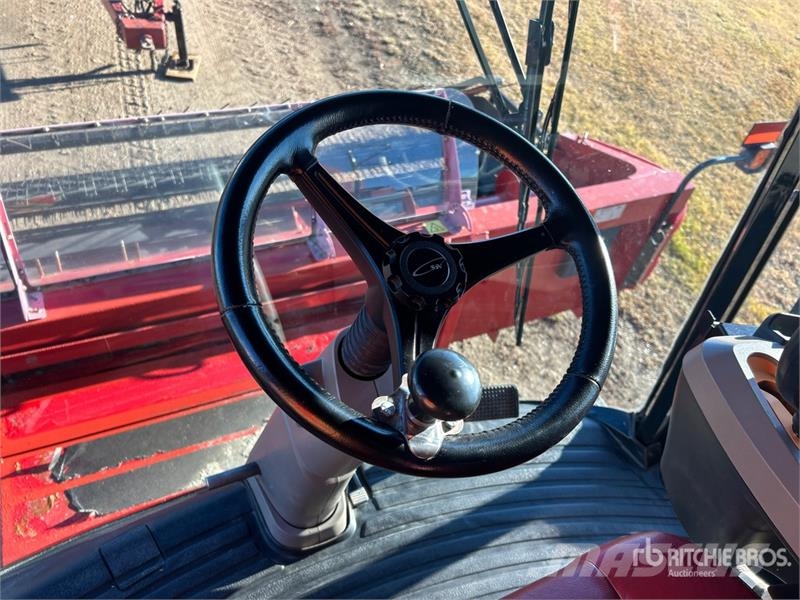Case IH 8230 Combine de secerat