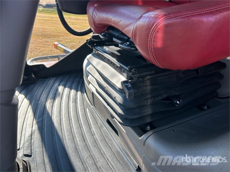 Case IH 8230 Combine de secerat