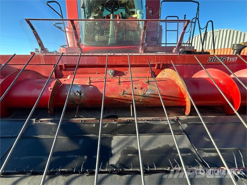 Case IH 8230 Combine de secerat