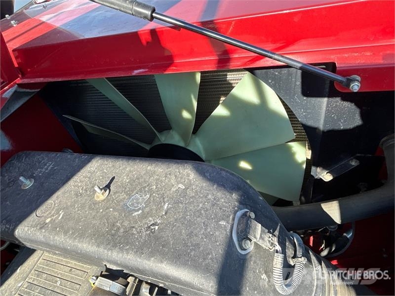 Case IH 8230 Θεριζοαλωνιστικές μηχανές