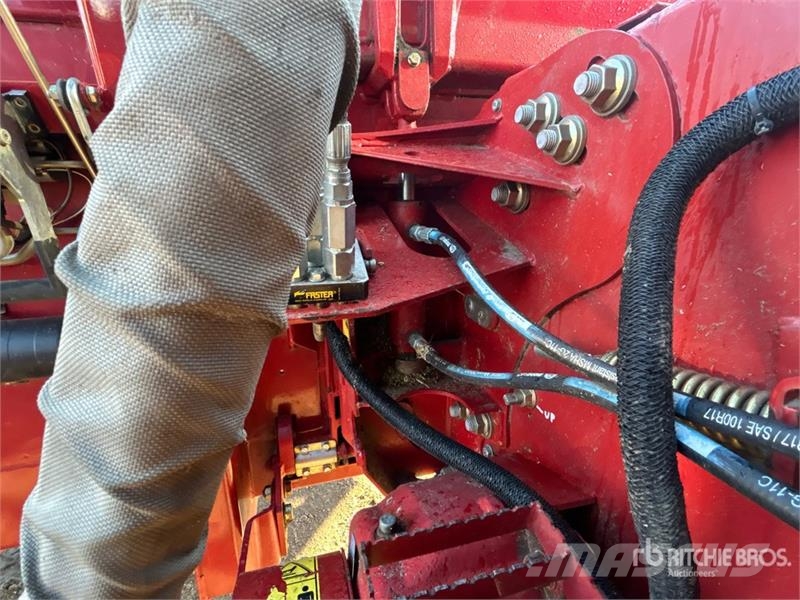 Case IH 8230 Combine de secerat