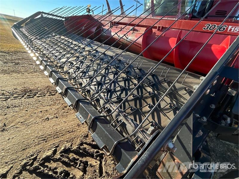 Case IH 8230 Combine de secerat