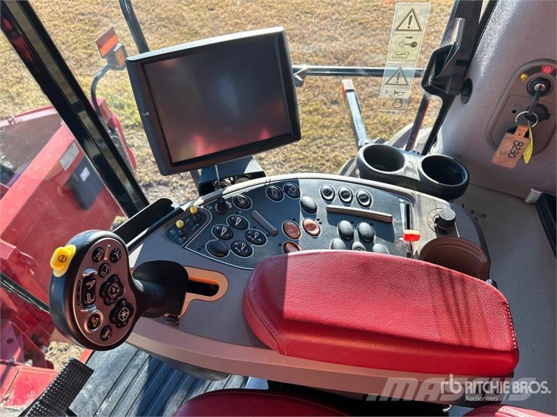 Case IH 8230 Combine de secerat