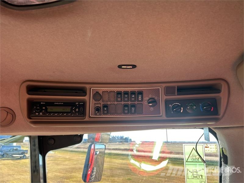 Case IH 8230 Combine de secerat