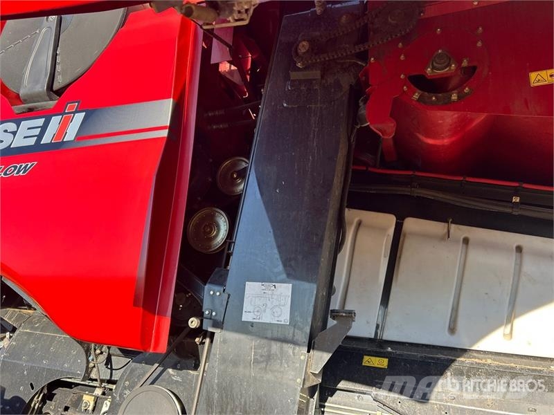 Case IH 8230 Combine de secerat