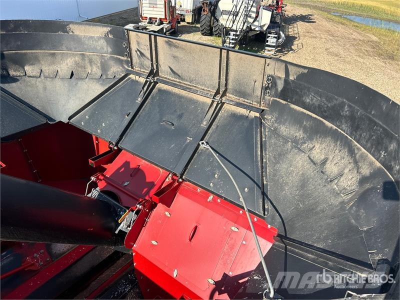 Case IH 8230 Θεριζοαλωνιστικές μηχανές