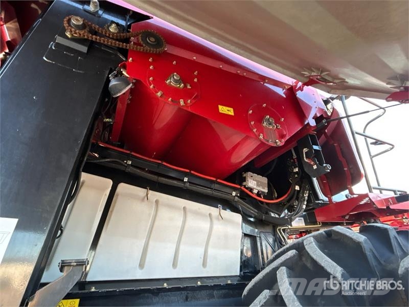 Case IH 8240 コンバイン