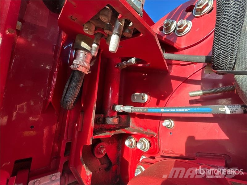 Case IH 8240 コンバイン