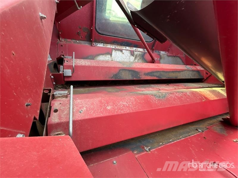 Case IH 8240 コンバイン