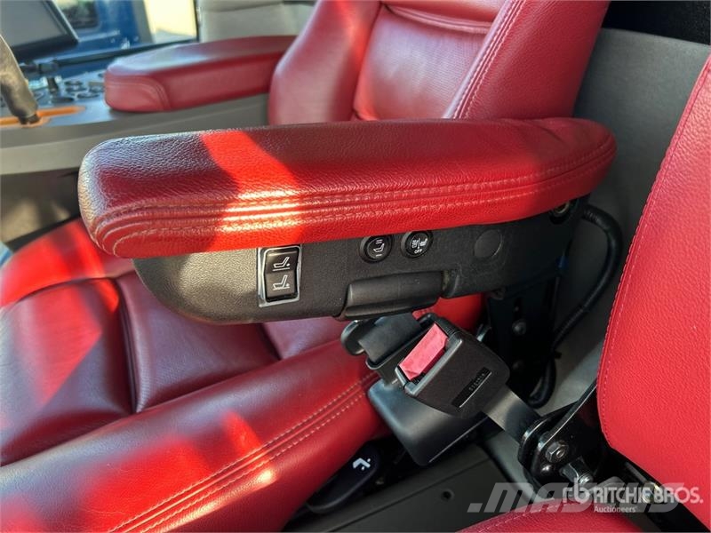 Case IH 8240 コンバイン