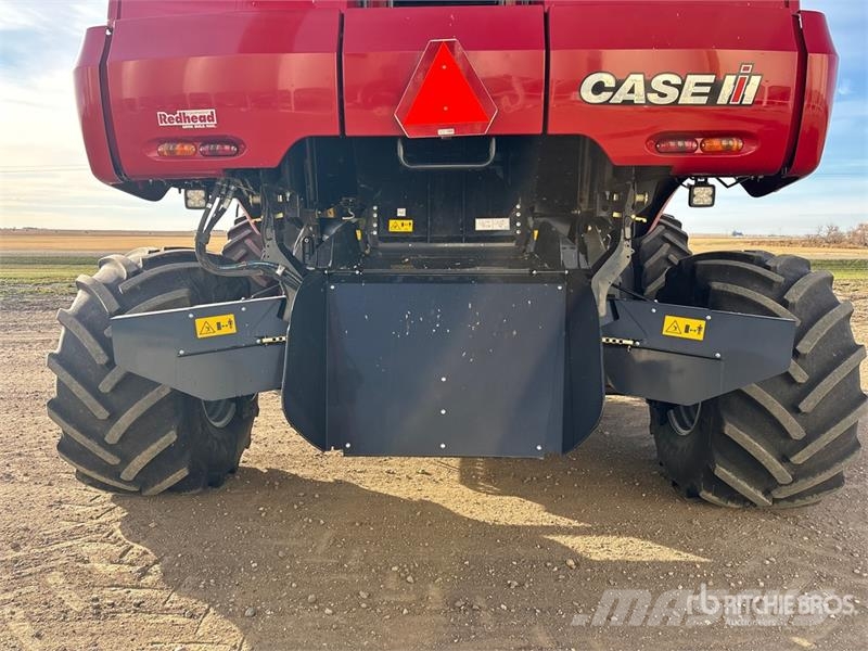 Case IH 8260 Combine Harvester Combine de secerat
