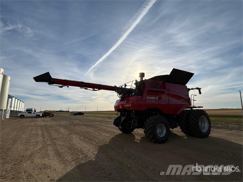 Case IH 8260 Combine Harvester Combine de secerat