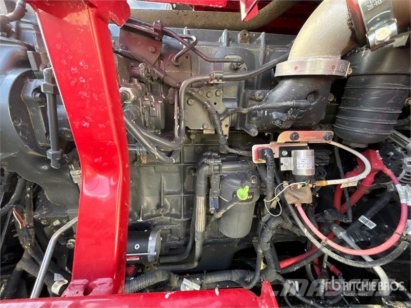 Case IH 8260 Combine Harvester Combine de secerat